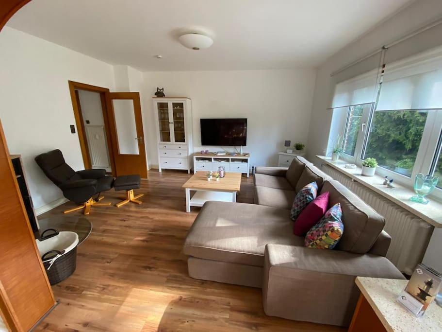 Feddersen Living Grosse Ferienwohnung - Garten - Terrasse - Smart Tv - Netflix บรุนส์บึทเทล ภายนอก รูปภาพ